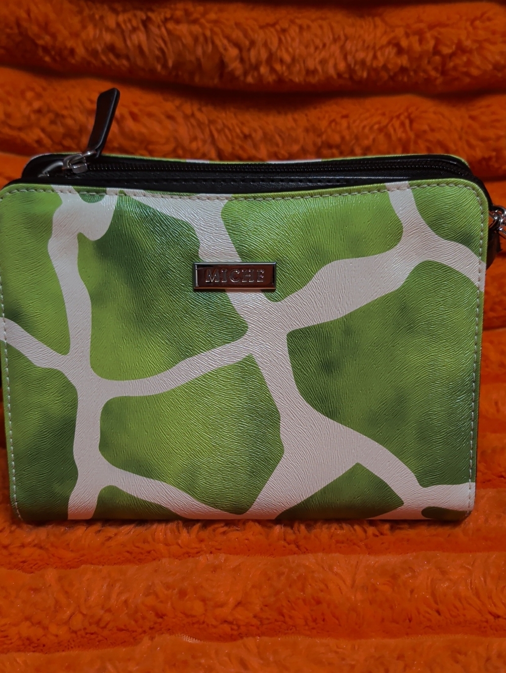 Miche Green and White Abstract Pattern Shell On A Miche Petite Bag